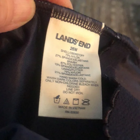 NWT Lands' End Blue Ombré One Piece Swimsuit Scoop Neck - Picture 3 of 6